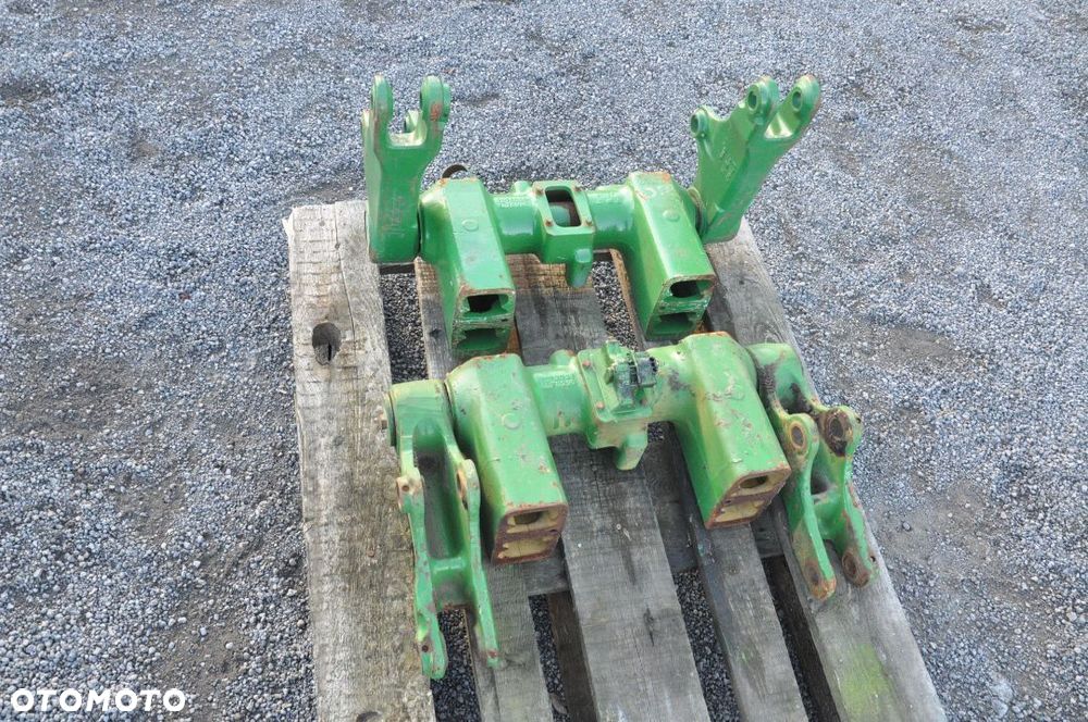 RAMIE WAŁEK PODNOŚNIKA JOHN DEERE 6430 6420 6410  L76098/L76395 - 1