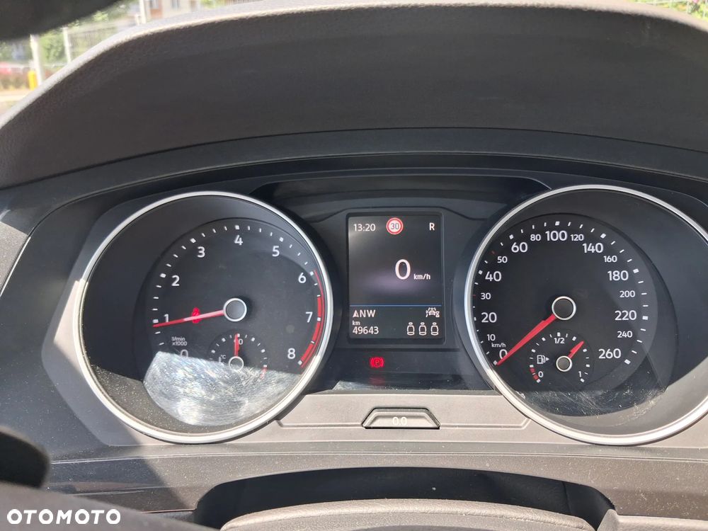 Volkswagen Tiguan - 14