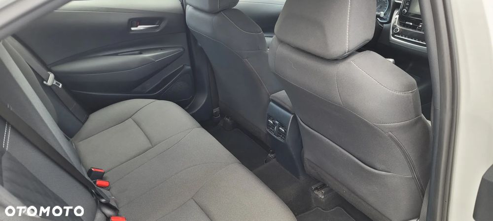 Toyota Corolla 1.6 Comfort - 17