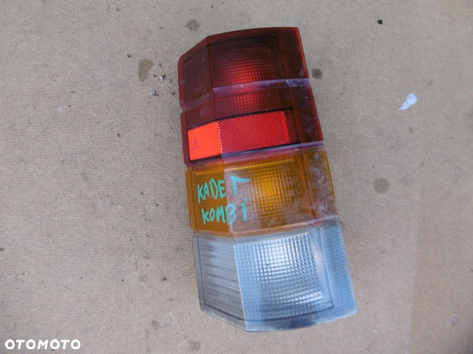 LAMPA TYLNA OPEL KADET - 1
