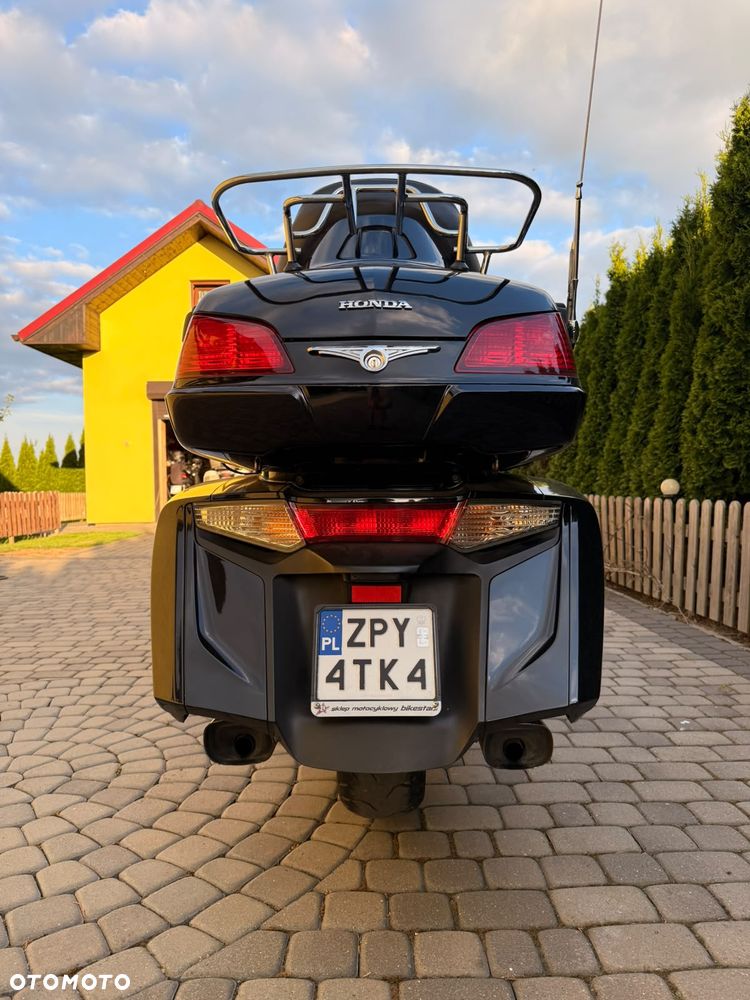 Honda GL - 23