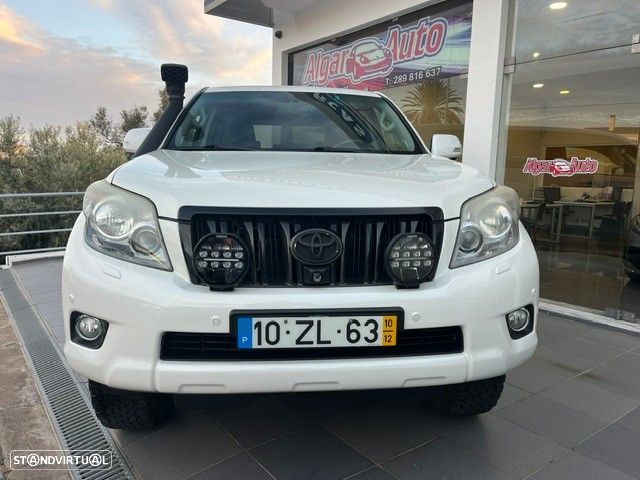 Toyota Land Cruiser 3.0 D-4D Premium CA - 25