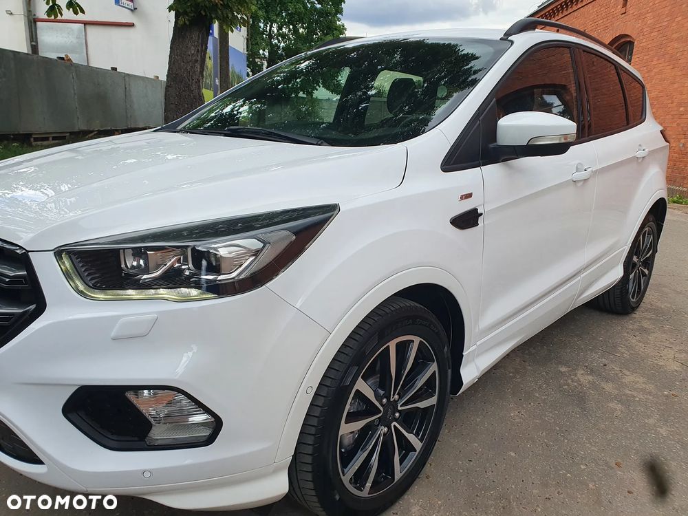 Ford Kuga 1.5 TDCi 2x4 ST-Line - 9