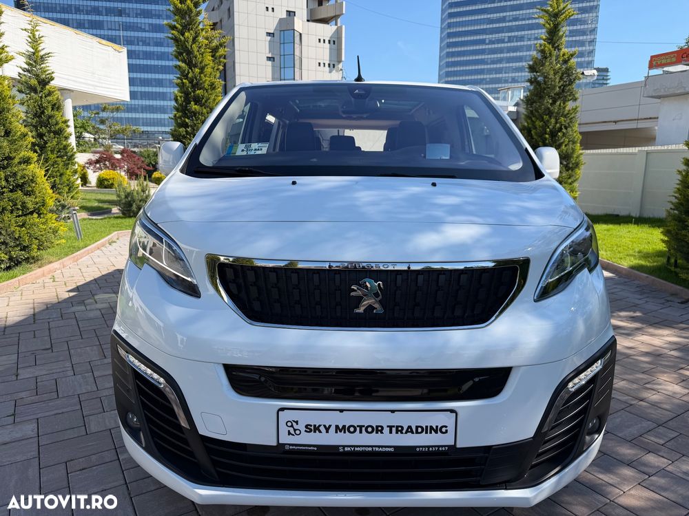 Peugeot Traveller e-Traveller L2 100kW - Baterie 75kWH Business VIP - 35