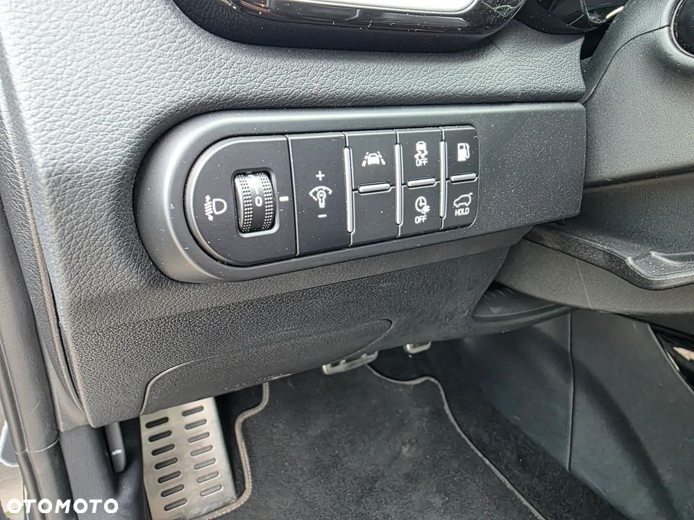 Kia XCeed 1.6 GDI PHEV L Business Line DCT - 26