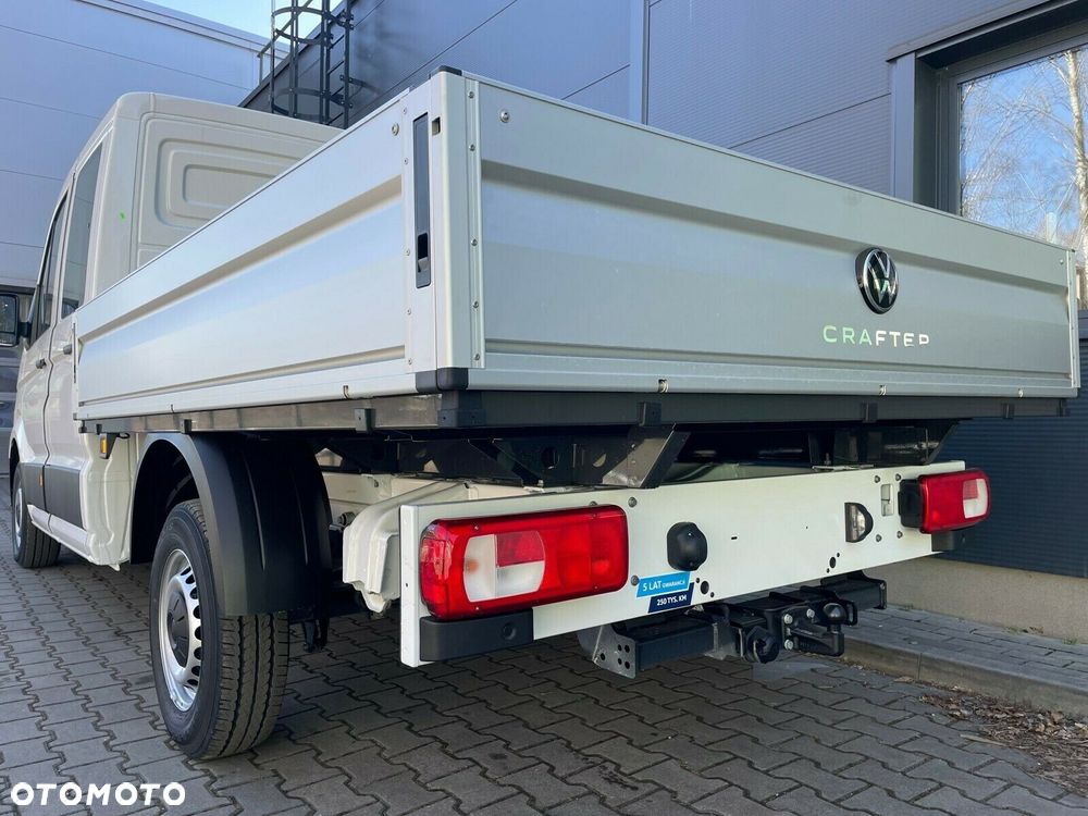 Volkswagen Crafter 35 2.0 TDI DOKA L3 140 KM - 18