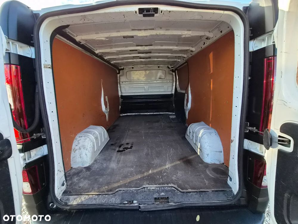 Opel Vivaro - 29