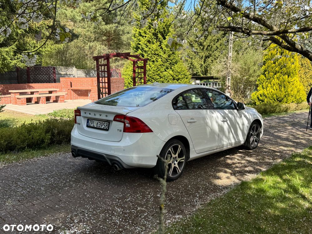 Volvo S60 T5 Powershift RDesign - 4