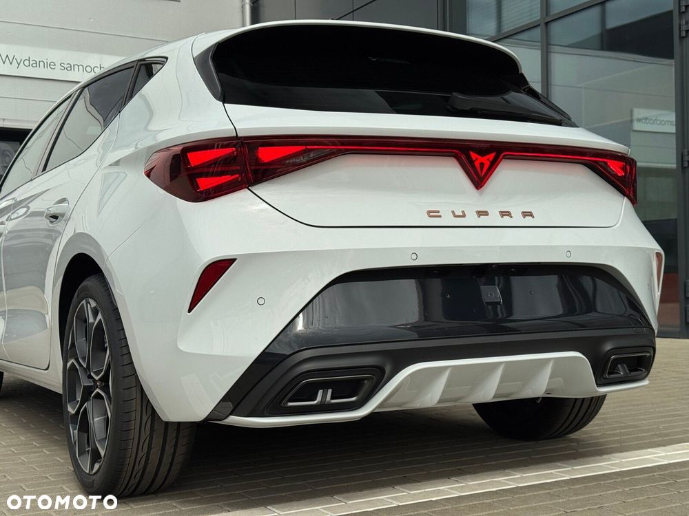Cupra Leon 1.5 eTSI mHEV DSG - 11