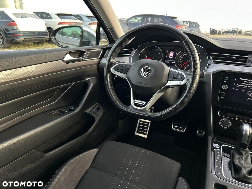 Volkswagen Passat Alltrack 2.0 TDI SCR 4Mot DSG7 - 10