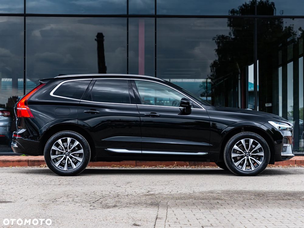 Volvo XC 60 B4 D Plus Bright - 16