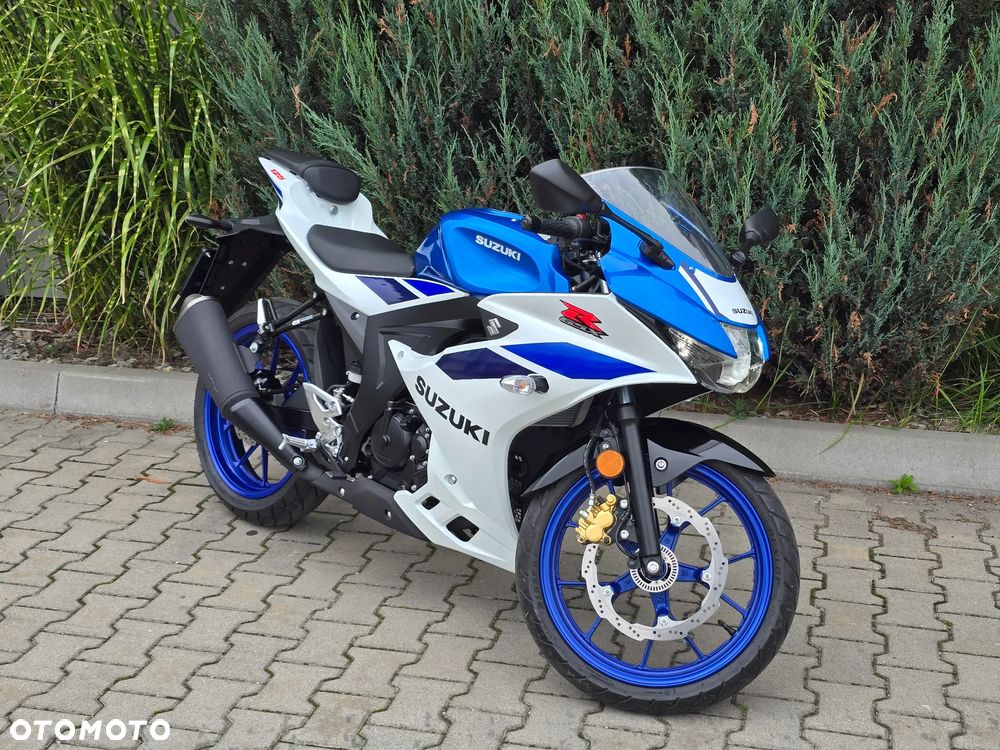 Suzuki GSX-R - 1