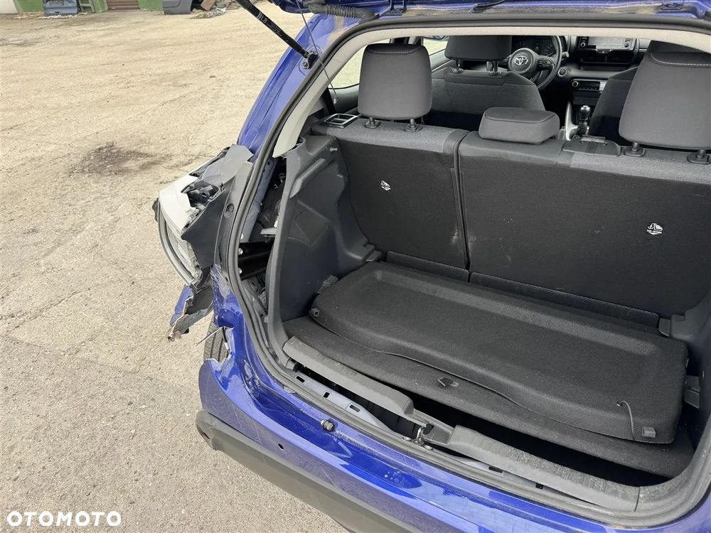 Toyota Yaris - 18