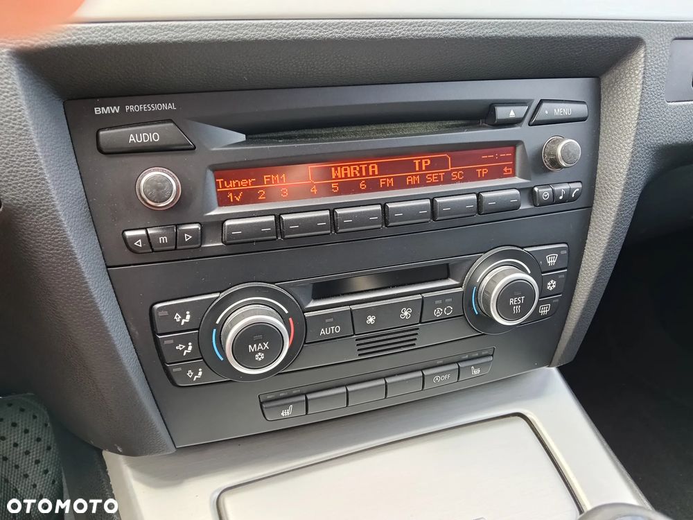 BMW Seria 3 320i - 17