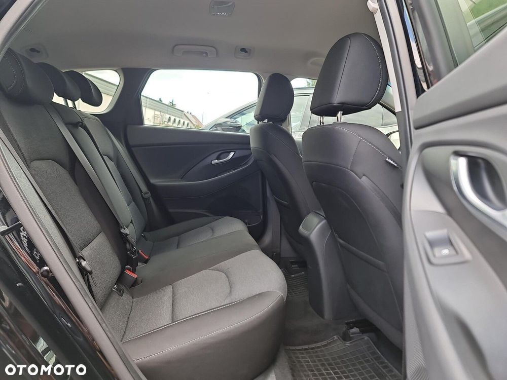 Hyundai i30 1.0 T-GDI Smart DCT - 27