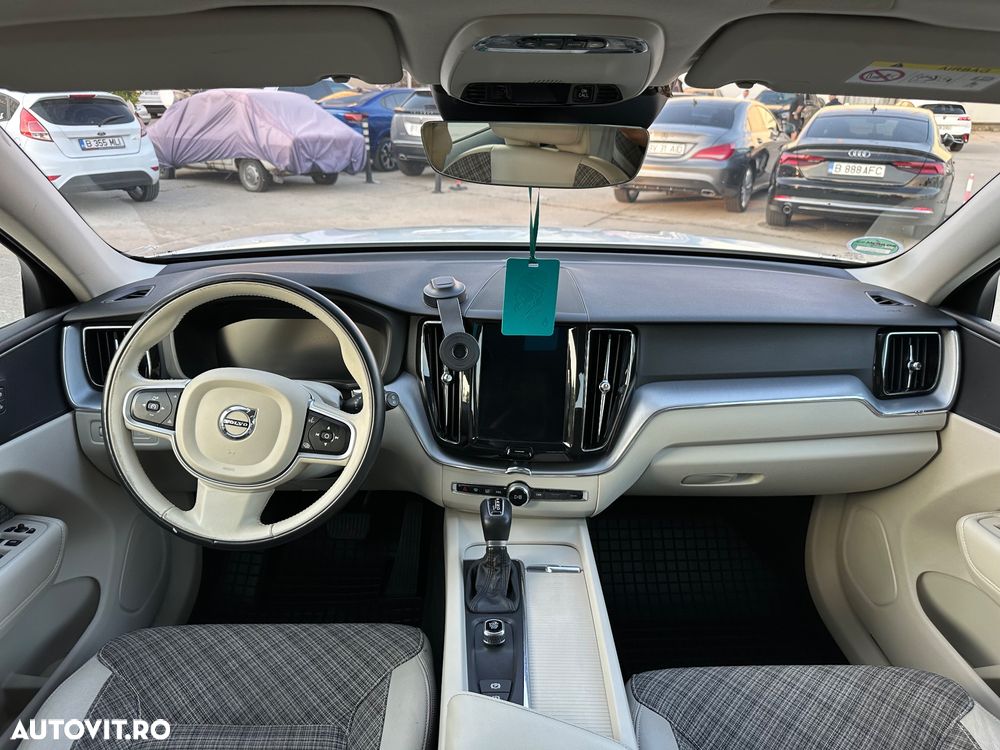 Volvo XC 60 - 10
