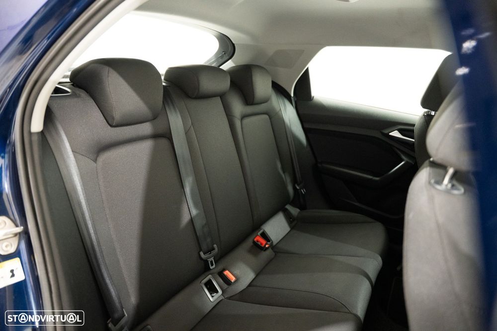 Audi A1 Sportback 25 TFSI Advanced - 24