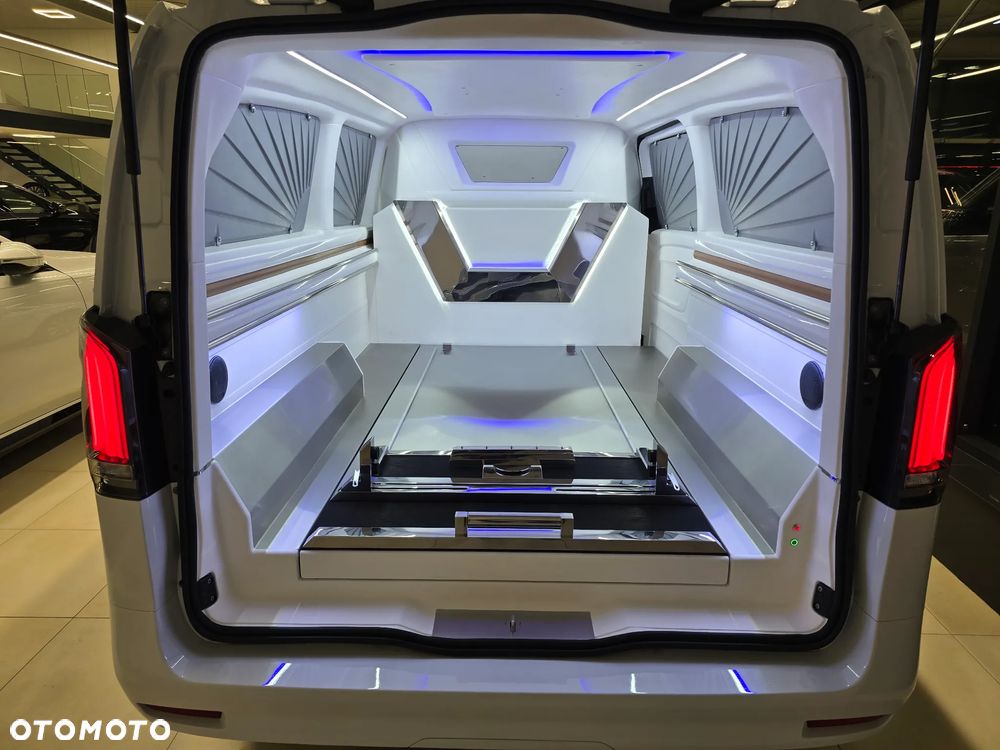 Mercedes-Benz Vito - 16