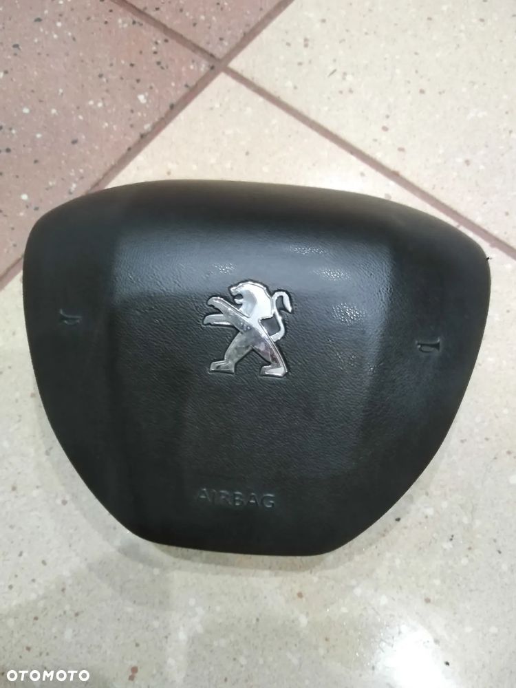 PEUGEOT 208 / 2008 zaślepka poduszki powietrznej