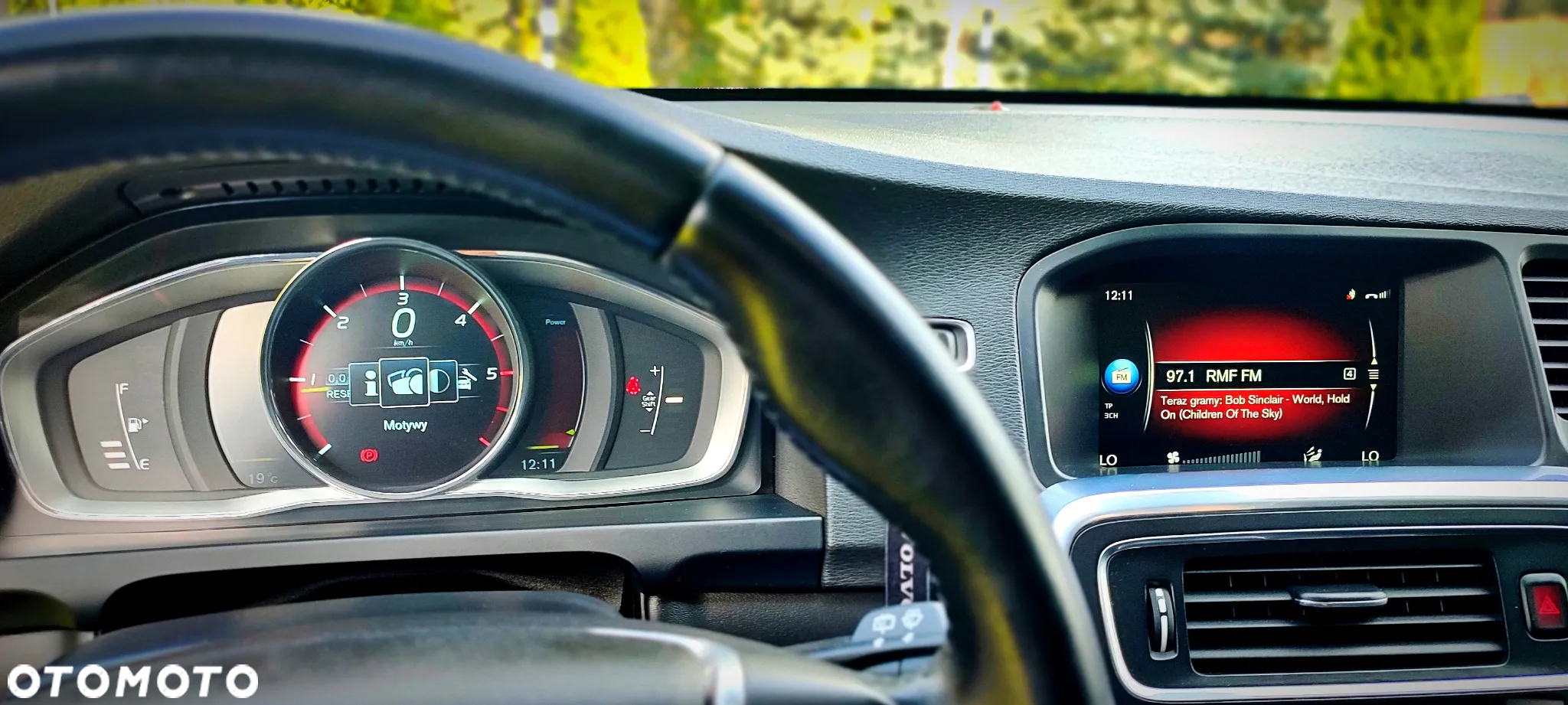 Volvo V60 D2 Momentum - 9
