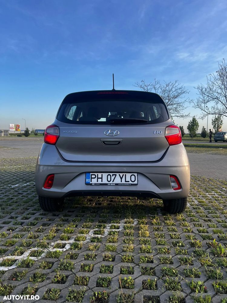 Hyundai i10 1.0 l 63 CP AMT Comfort - 6