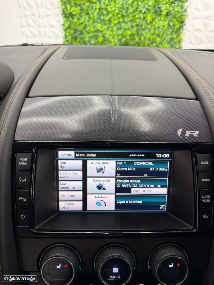 Jaguar F-Type 5.0 V8 S/C SVR AWD - 9