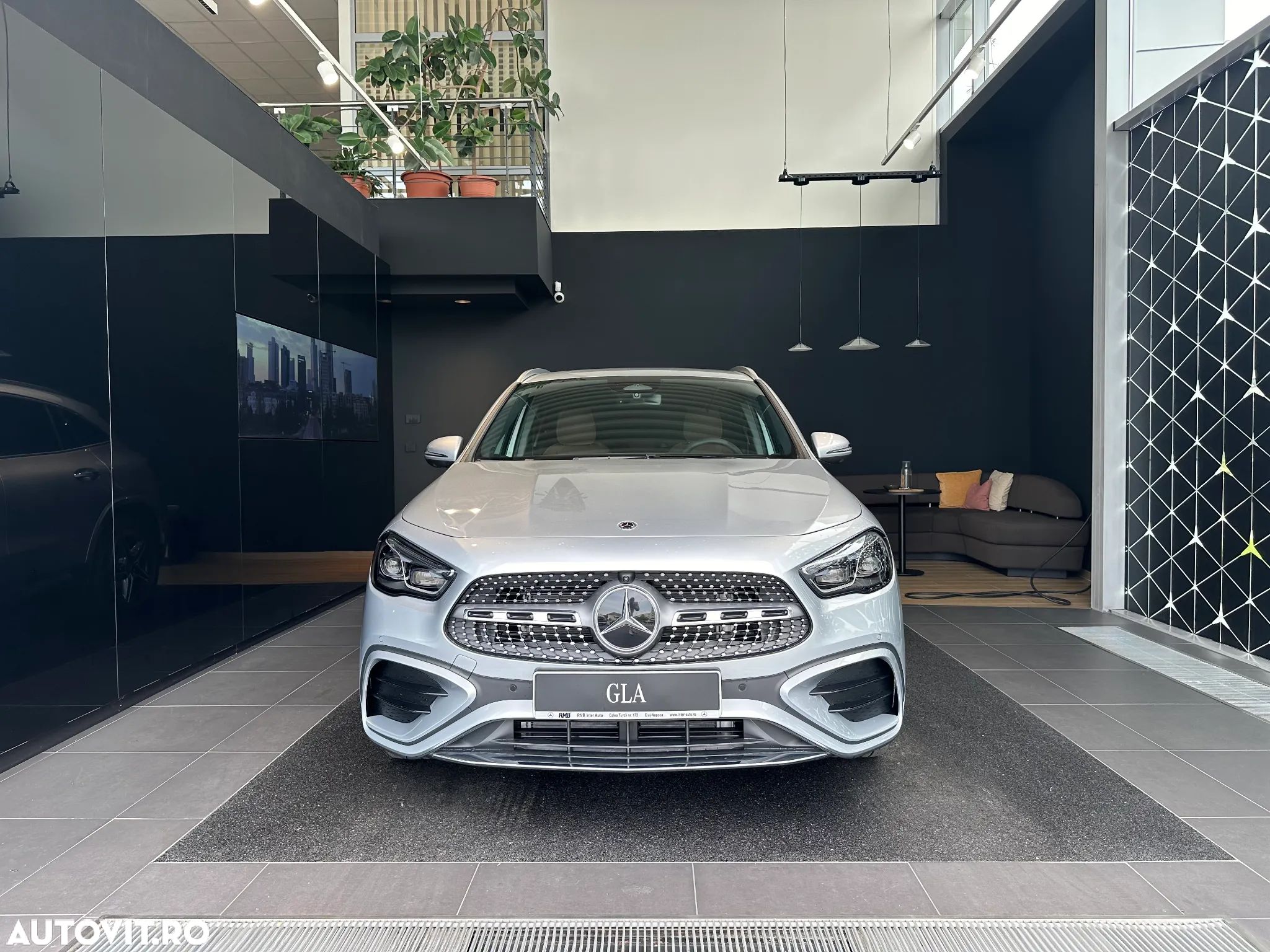 Mercedes-Benz GLA 200 d 4Matic 8G-DCT AMG Line - 1
