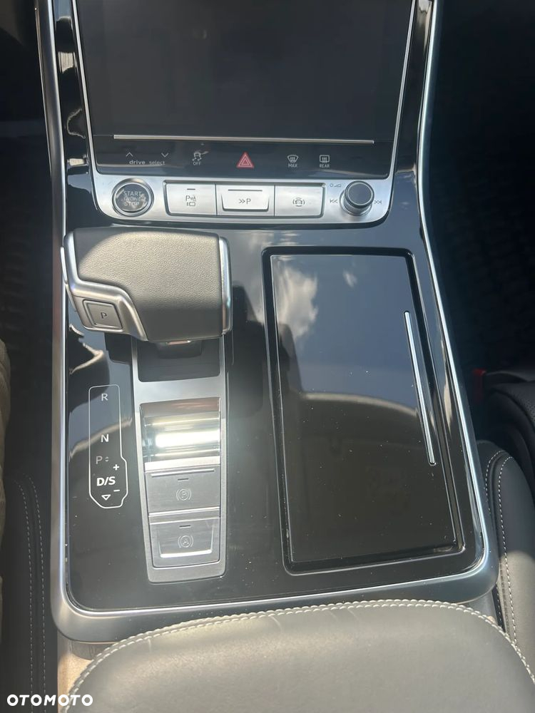 Audi Q8 55 TFSI e Quattro Tiptronic - 18