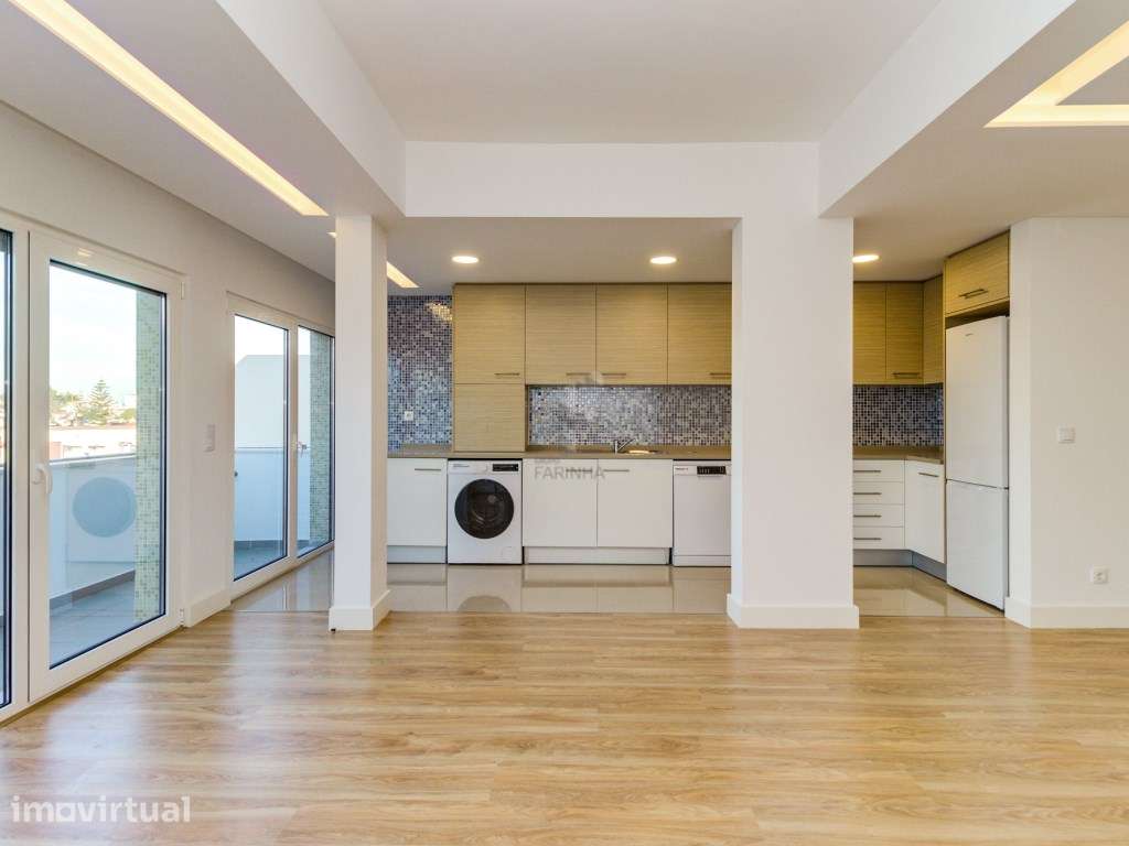 Excelente apartamento T3 Duplex + 1 totalmente renovado pronto a ha... - Grande imagem: 4/28