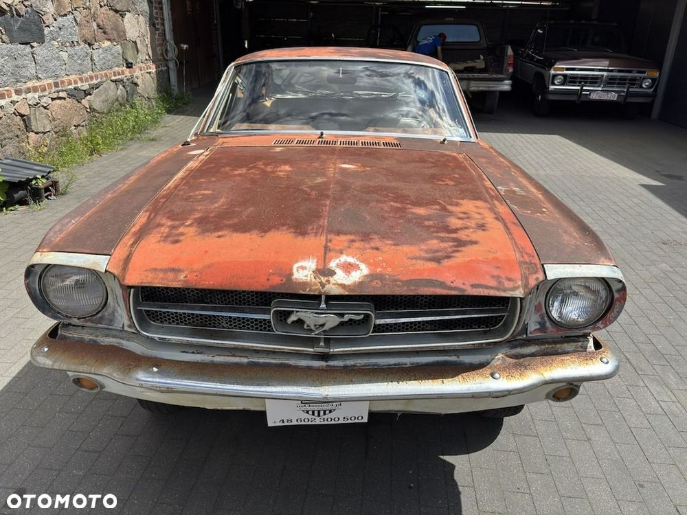 Ford Mustang - 3