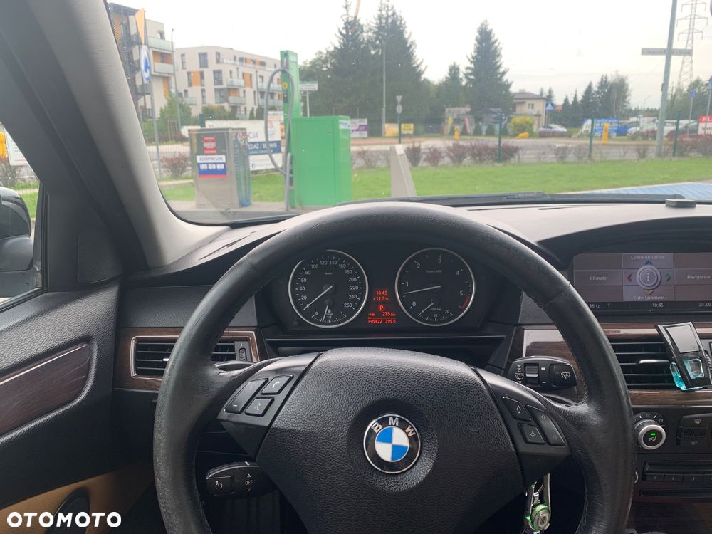 BMW Seria 5 - 15