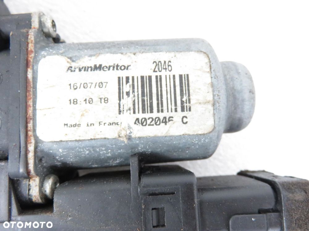 PODNOŚNIK SZYBY LEWY PRZEDNI RENAULT MEGANE II 402046C - 6