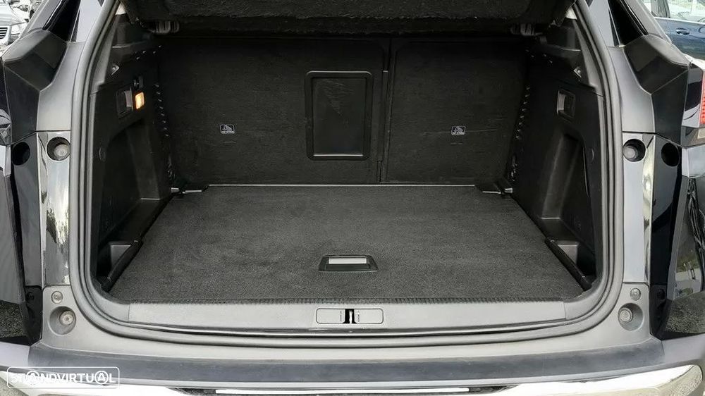 Peugeot 3008 1.5 BlueHDi Allure EAT8 - 5