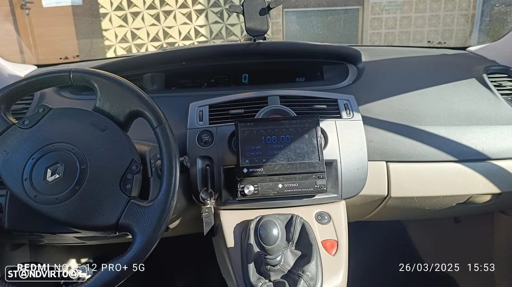 Renault Grand Scénic 1.9 dCi Confort Dynamique - 4