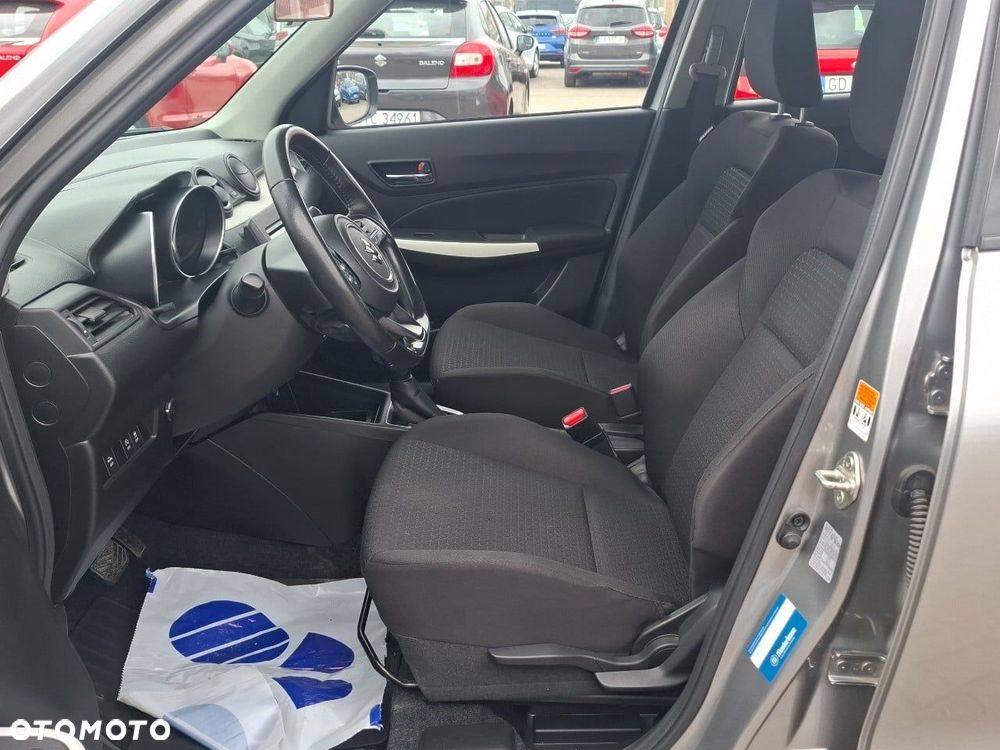 Suzuki Swift - 11