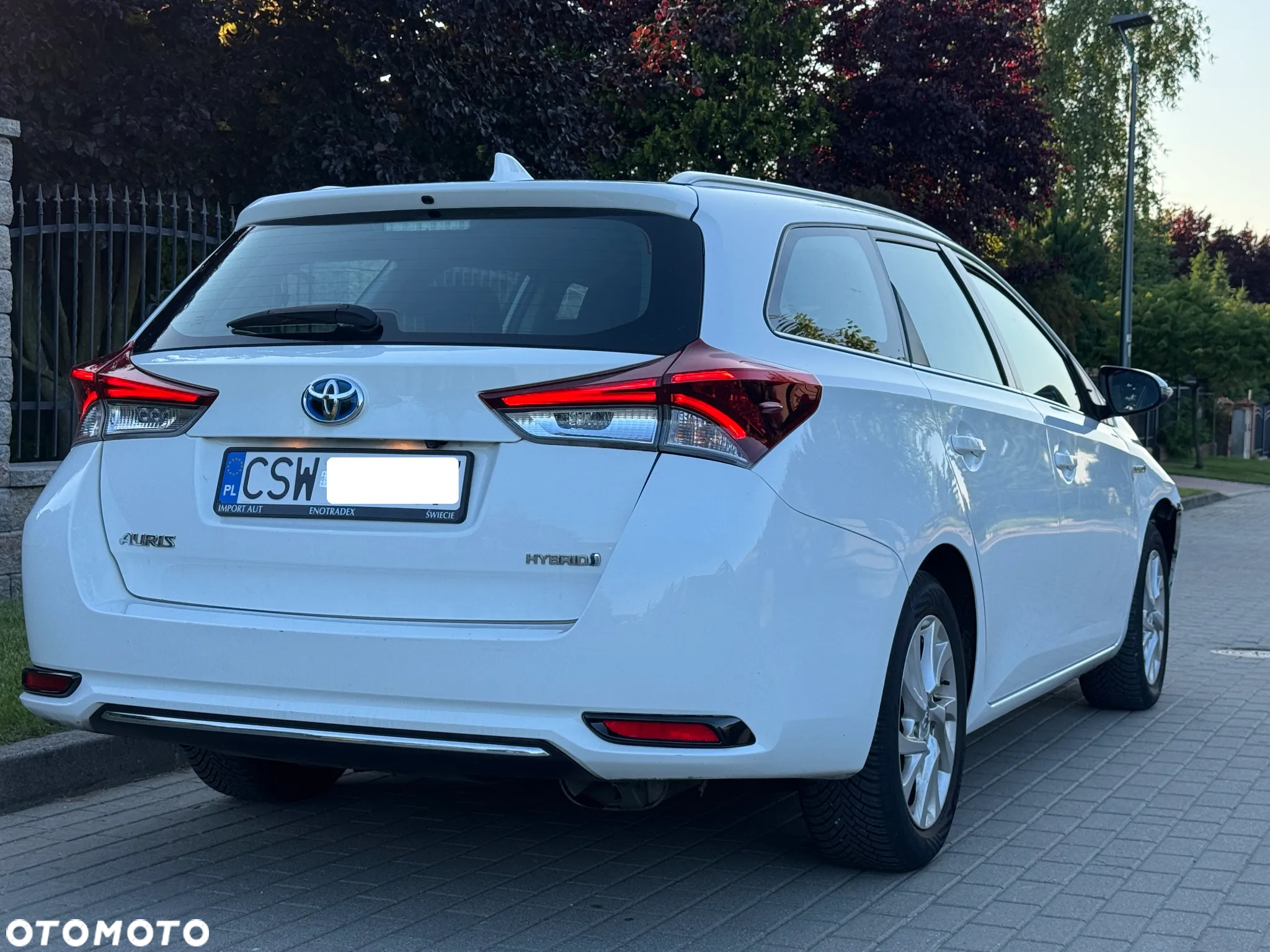 Toyota Auris 1.8 VVT-i Hybrid Automatik Comfort - 8
