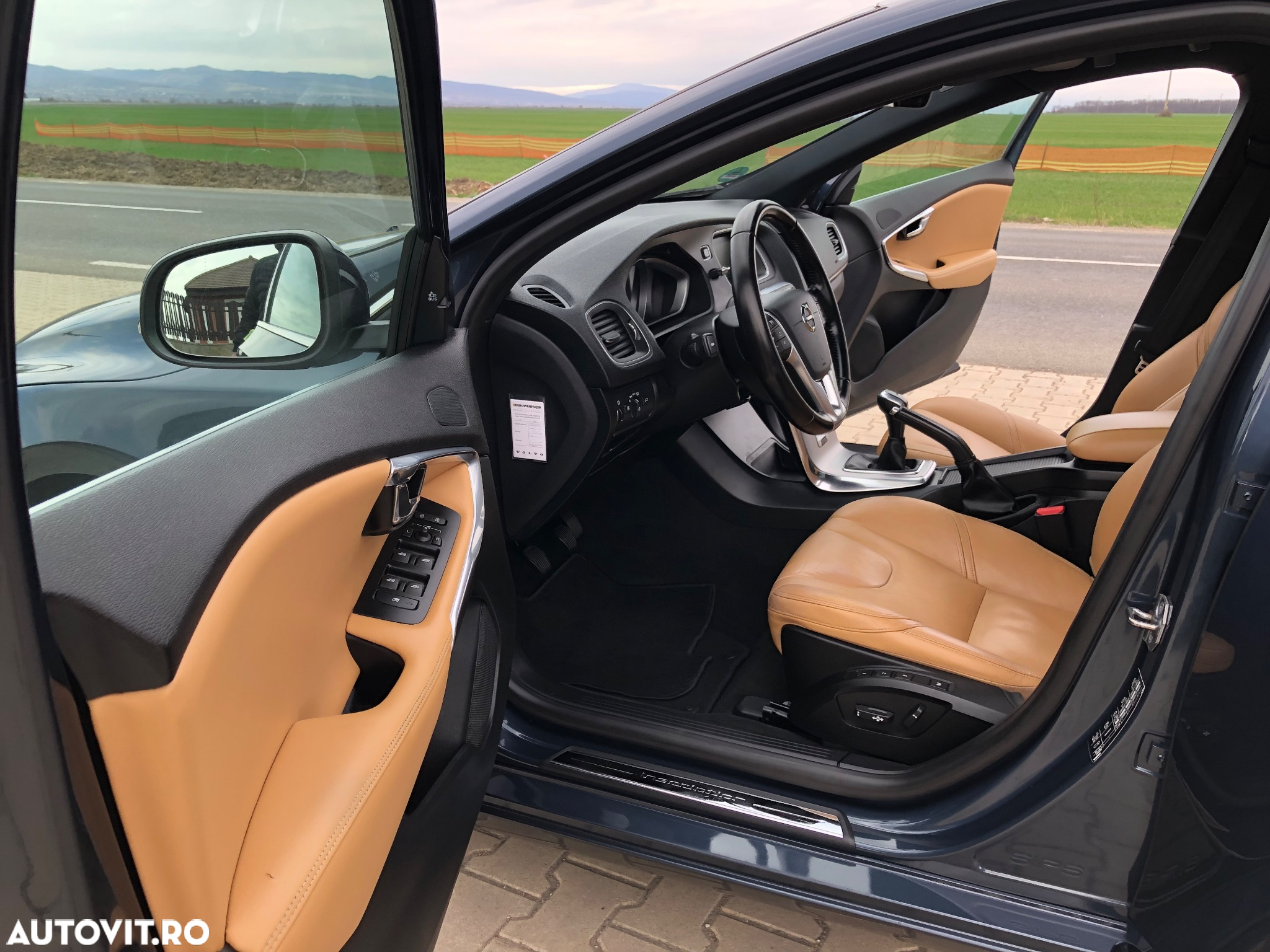 Volvo V40 D2 Inscription - 7