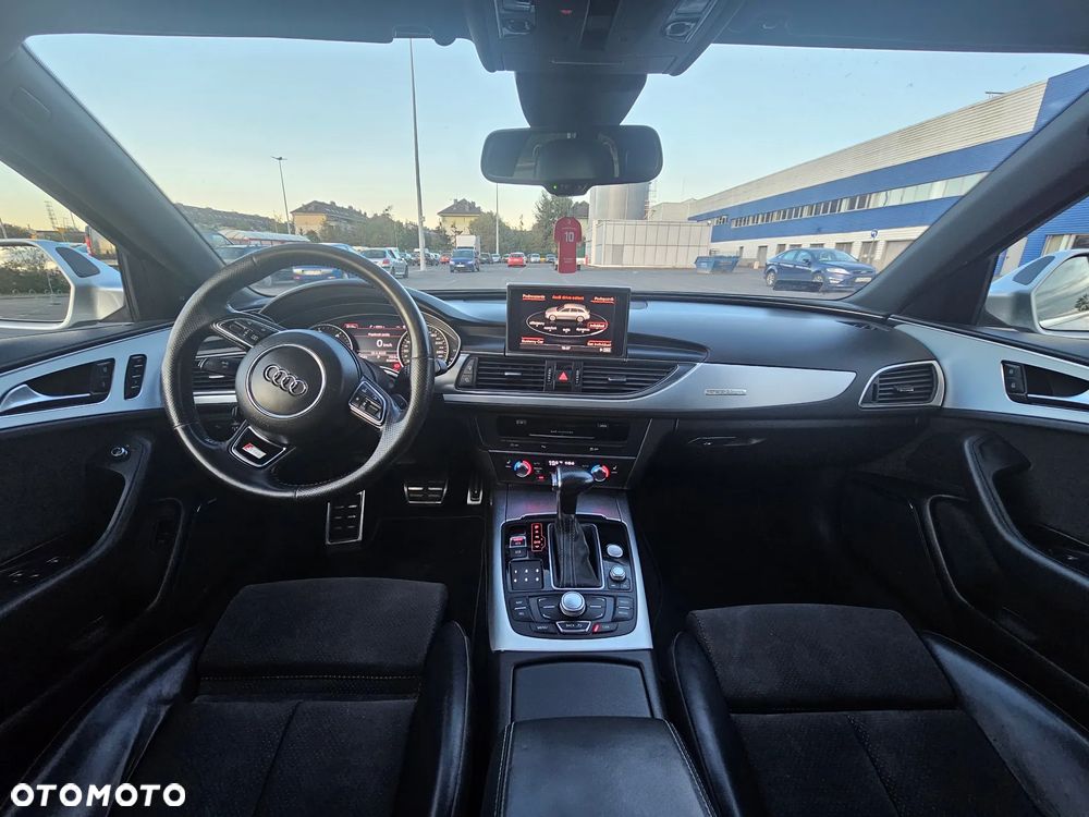 Audi A6 Avant - 17