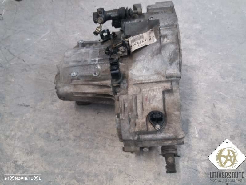 CAIXA VELOCIDADES NISSAN PRIMERA 2003 - 2