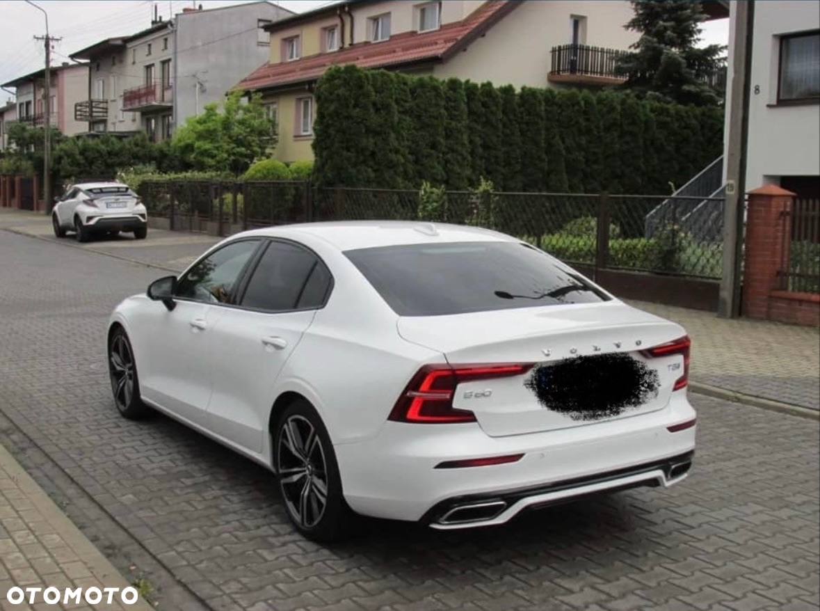 Volvo S60 T4 Drive-E R-Design Kinetic - 3