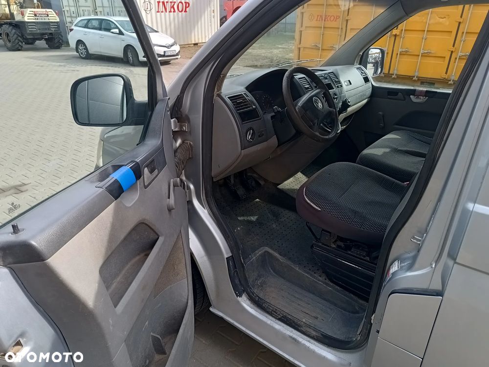 Volkswagen Transporter - 9