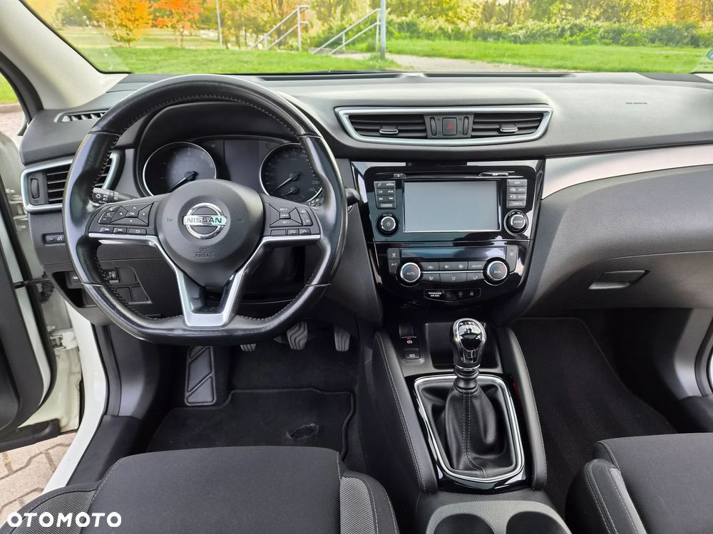 Nissan Qashqai 1.6 DIG-T N-Connecta - 14