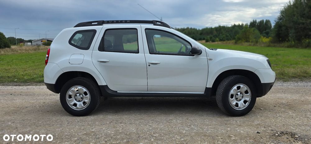 Dacia Duster 1.6 SCe Laureate S&S - 11