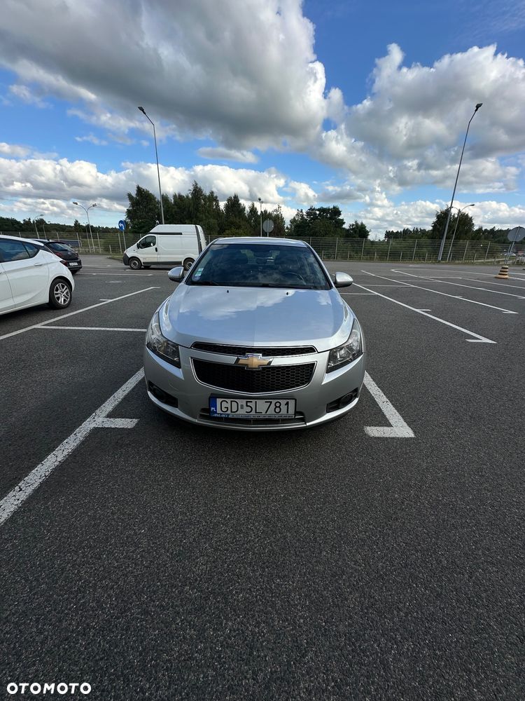 Chevrolet Cruze 1.6 LT - 1