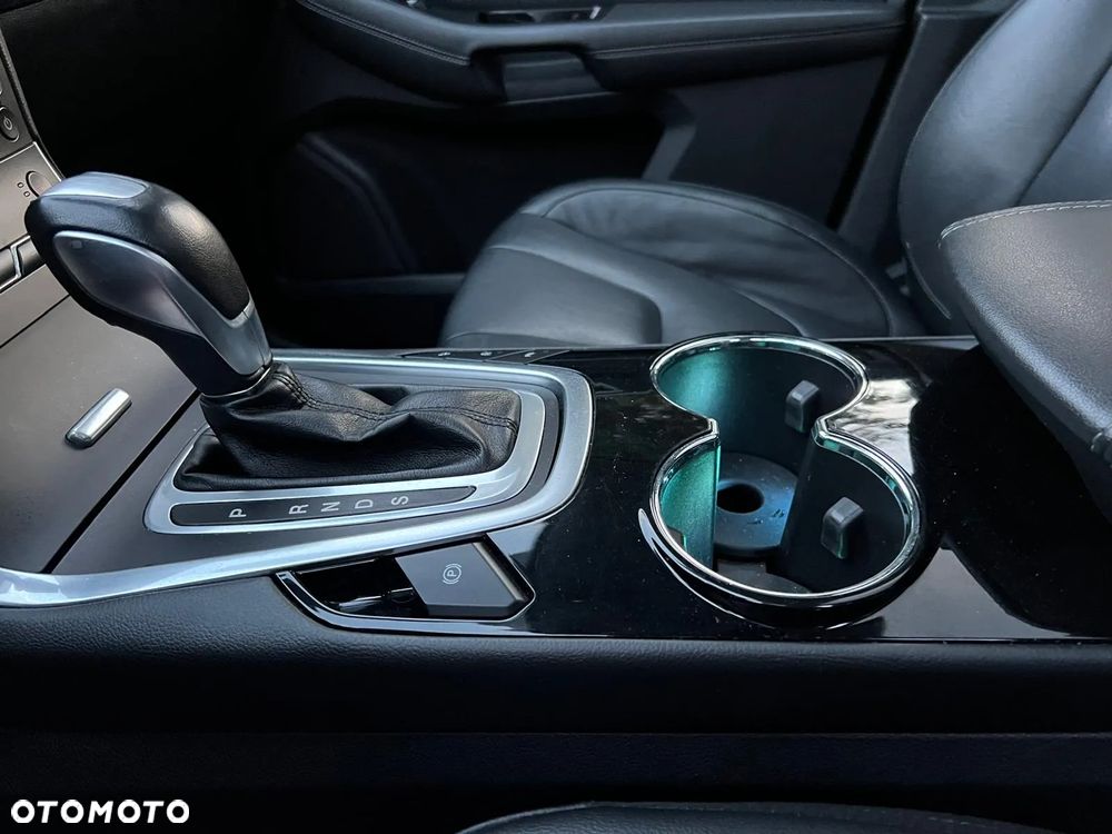 Ford S-Max 2.0 TDCi Bi-Turbo Titanium PowerShift - 21