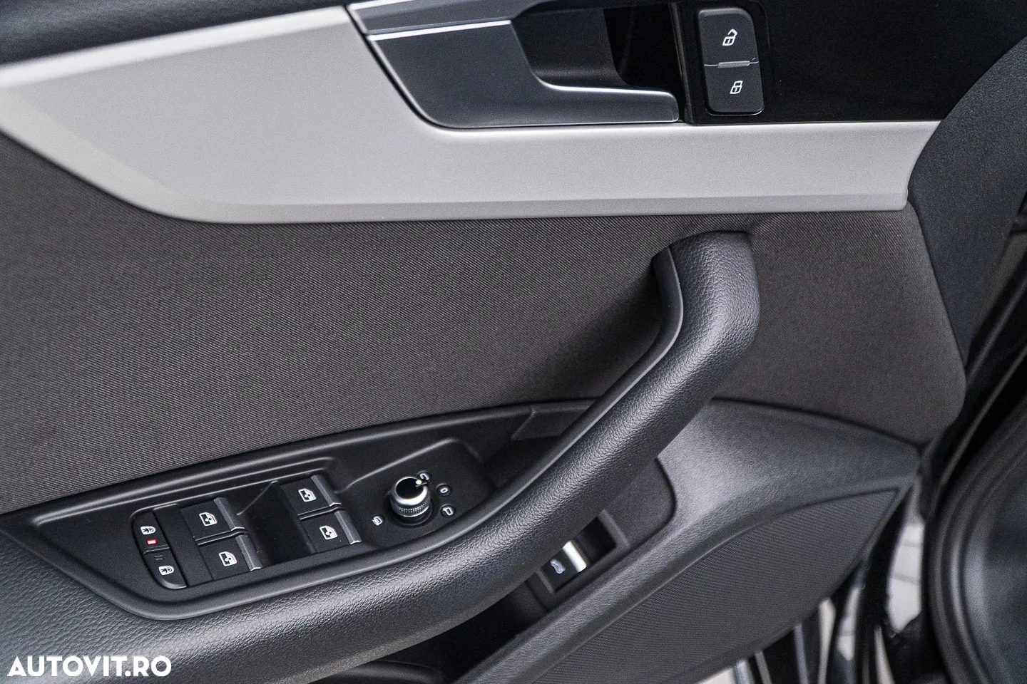 Audi A4 35 TFSI S tronic MHEV Advanced - 24