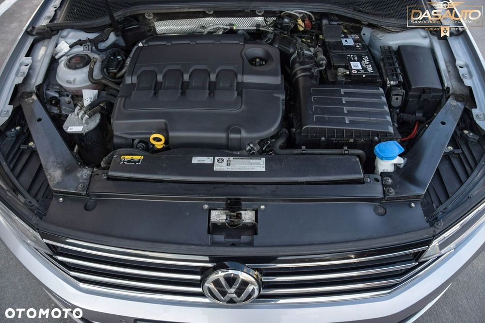 Volkswagen Passat - 38