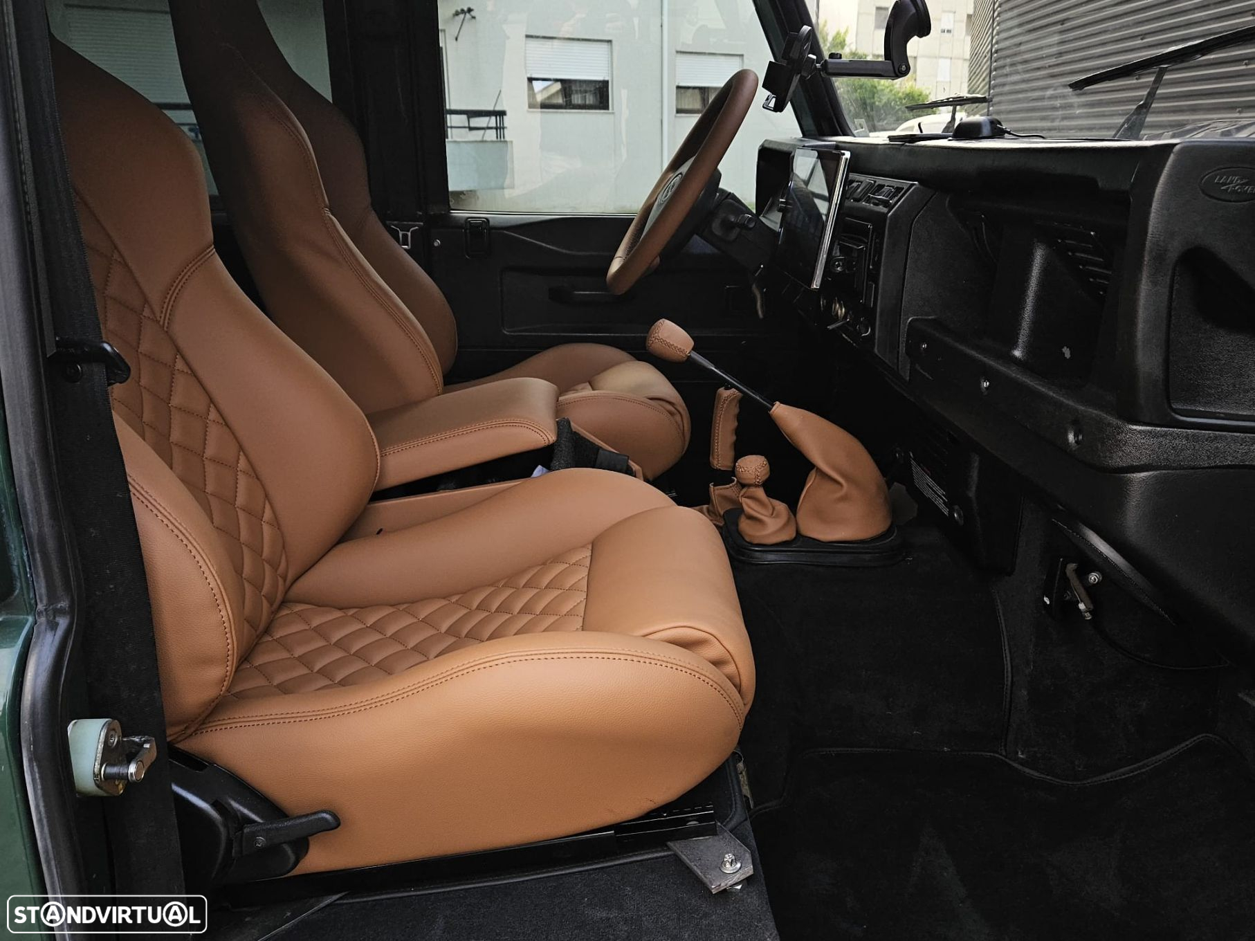 Land Rover Defender 130 2.5 TD5 Crew Cab - 26