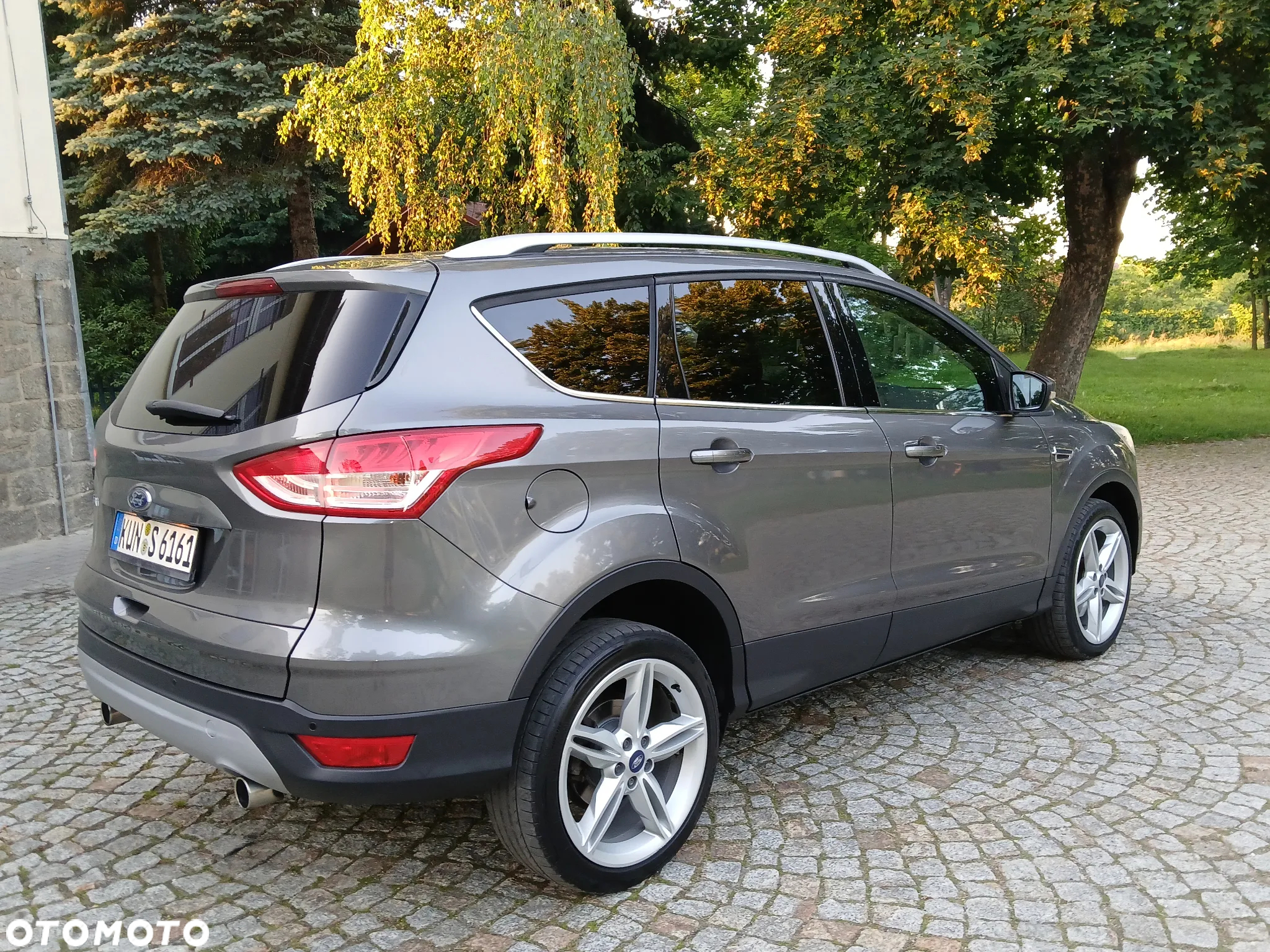 Ford Kuga 2.0 TDCi 4WD Titanium - 8