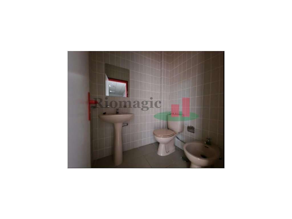 Loja Comercial Pombal***RIOMAGIC*** - Grande imagem: 3/5